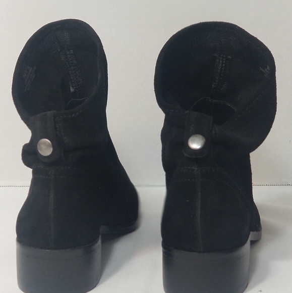 Women's Lucky Brand Suede Boots - Picture 5 of 16